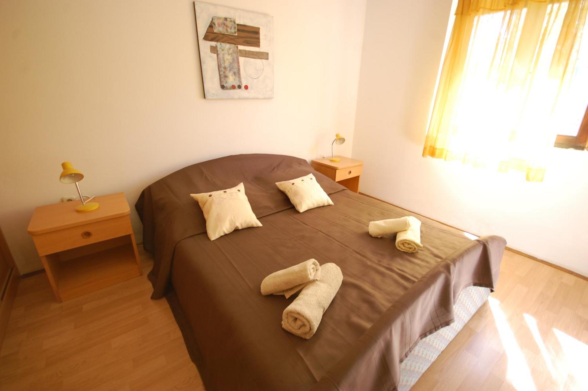 Apartments Daidzic By El-Pi Tours Njivice Kültér fotó