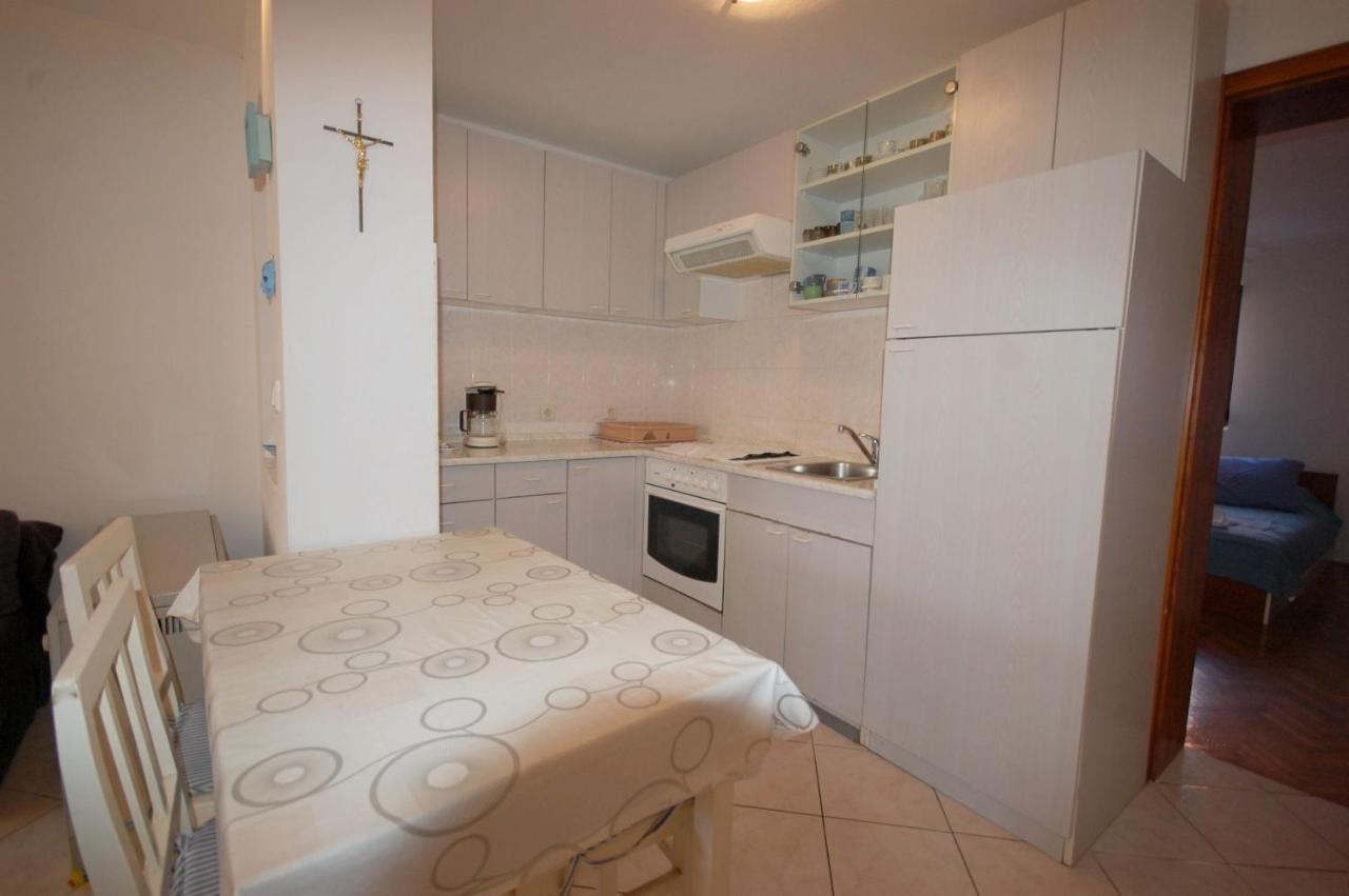 Apartments Daidzic By El-Pi Tours Njivice Kültér fotó