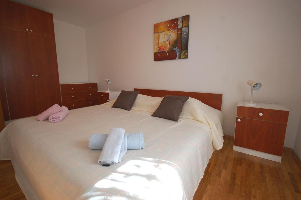 Apartments Daidzic By El-Pi Tours Njivice Kültér fotó