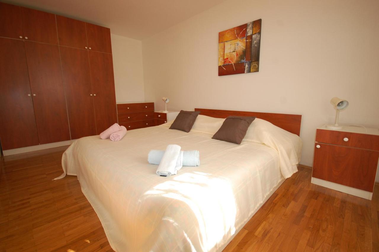 Apartments Daidzic By El-Pi Tours Njivice Kültér fotó